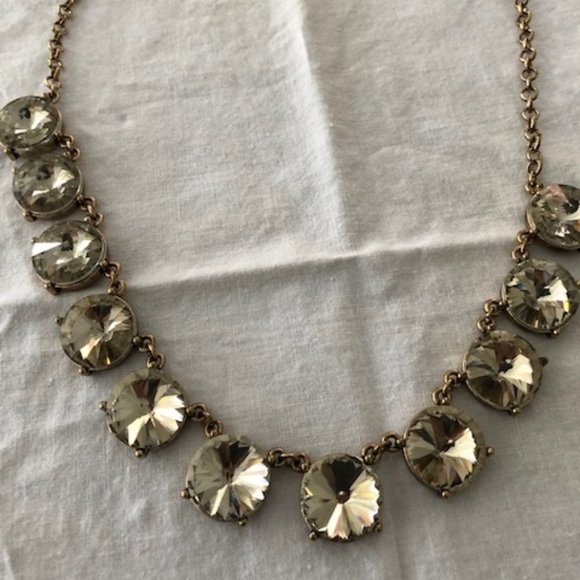 Costume Necklace - Picture 1 of 2